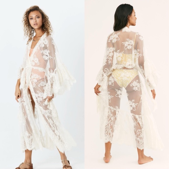 Free People Jen’s Pirate Booty Buena Vista Kimono - Picture 3 of 7